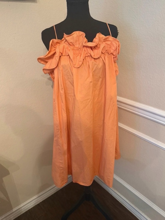H&M Dresses & Skirts - H&M Peach Orange Ruffle Midi Dress